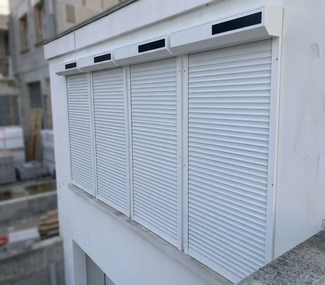 Volet roulant solaire à Colombes